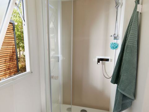 MOBILHOME 4 personnes - PREMIUM 33m²