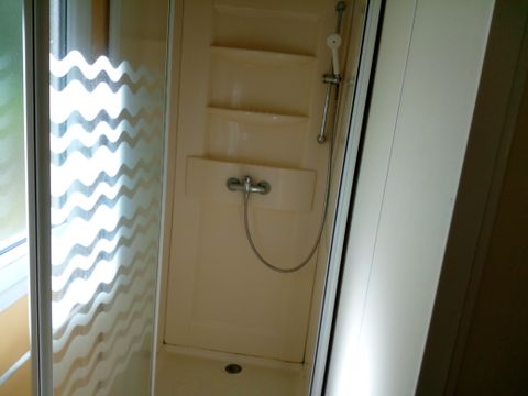 MOBILHOME 4 personnes - POMME D'API