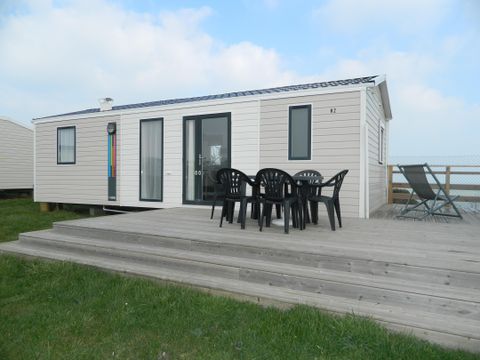 MOBILHOME 8 personnes - Mobil home Confort 28 à 35m² (3 chambres) + Terrasse avec vue mer 6/8 pers