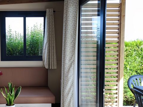 CHALET 4 personnes - PREMIUM NATURE 20m² (1 chambre) + Terrasse