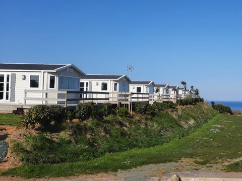 MOBILHOME 6 personnes - PREMIUM 38m² (2 chambres) + Terrasse - vue mer + Accès vélo maritime
