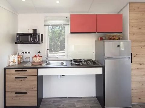 MOBILHOME 6 personnes - Mobil-home PMR Premium 31m² (2 chambres) + Terrasse 4/6 pers