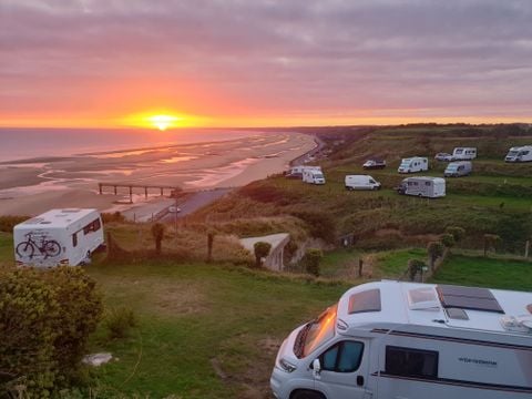 Flower Camping Omaha Beach - Camping Calvados - Image N°3