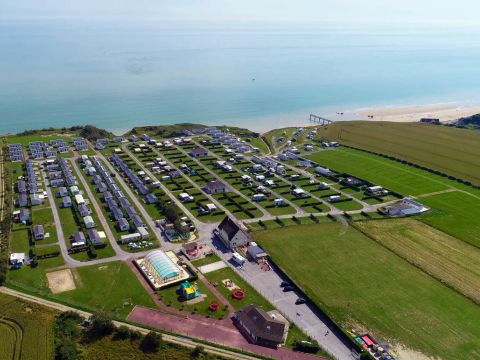 Flower Camping Omaha Beach - Camping Calvados