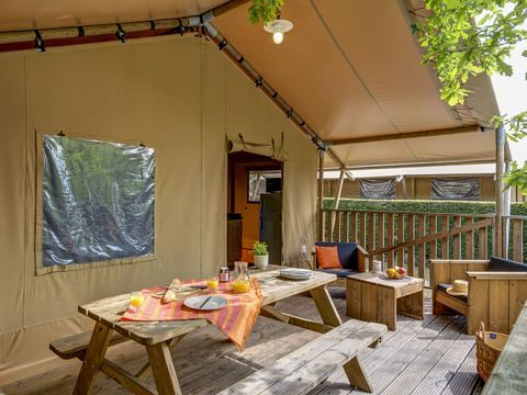 TENTE TOILE ET BOIS 5 personnes - LODGE SAFARI 5p 2ch ****
