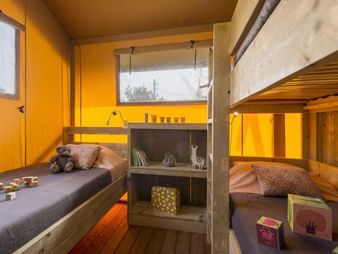 TENTE TOILE ET BOIS 5 personnes - LODGE SAFARI 5p 2ch ****