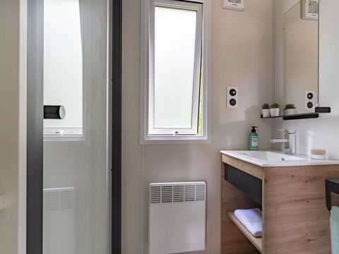 MOBILHOME 6 personnes - COTTAGE MIMOSAS 6p 3ch 2SdB clim PREMIUM