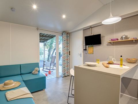 MOBILHOME 4 personnes - COTTAGE COLORS 4p 2ch 2SdB ****