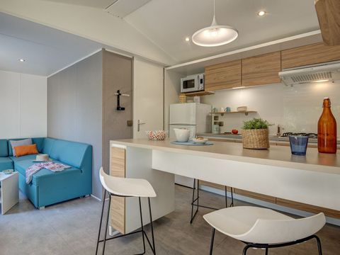 MOBILHOME 5 personnes - COTTAGE COLORS 4/5p 2ch ***