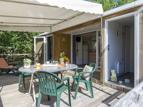 MOBILHOME 4 personnes - COTTAGE 4p 2ch 2SdB ****