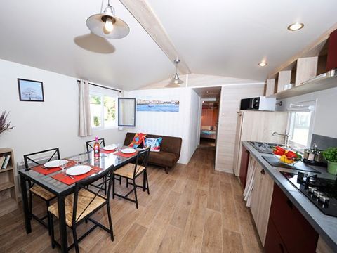 MOBILHOME 5 personnes - COTTAGE 5p 2ch ****