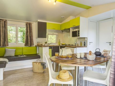 MOBILHOME 6 personnes - COTTAGE 6p 3ch ****
