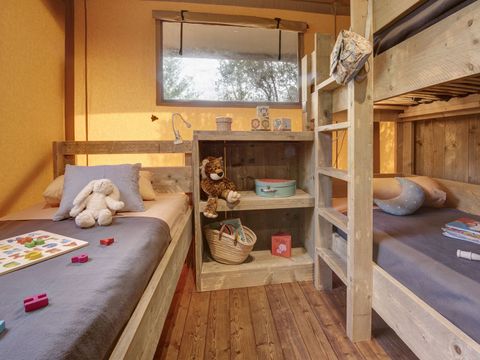 TENTE TOILE ET BOIS 7 personnes - LODGE SAFARI 7p 3ch ****
