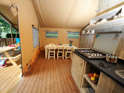 TENTE TOILE ET BOIS 7 personnes - LODGE SAFARI 7p 3ch ****
