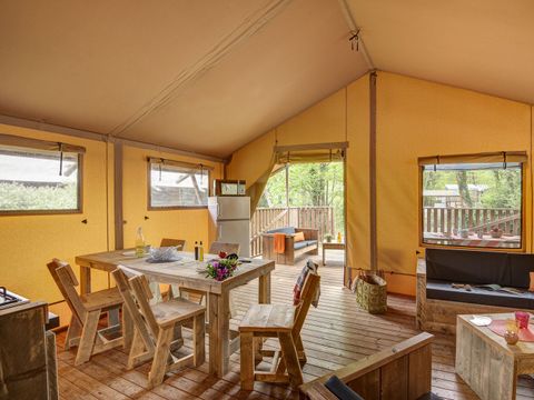 TENTE TOILE ET BOIS 7 personnes - LODGE SAFARI 7p 3ch ****