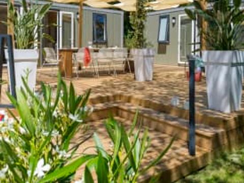 MOBILHOME 10 personnes - Cottage Friends 10p 5ch ****