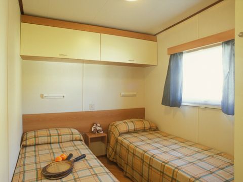 MOBILHOME 5 personnes - Mobil Home C - (8.3x3.5)