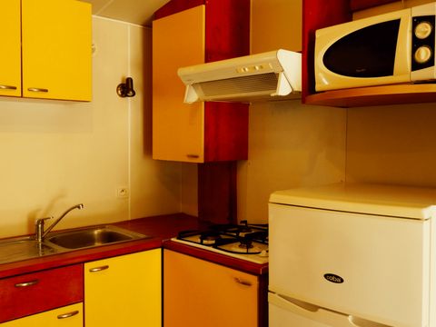 MOBILHOME 8 personnes - MOBIL-HOME STANDARD SANS CLIMATISATION 3 chambres, 32 m²