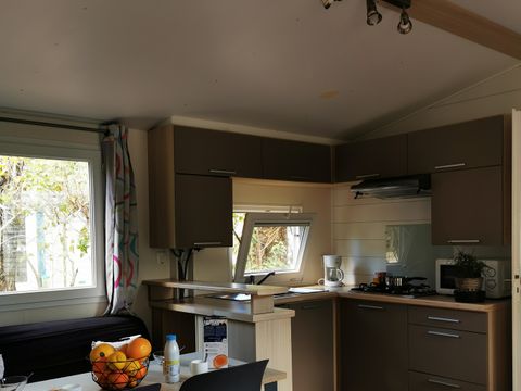 Mobilhome 1/6 personnes - Confort 29m²/32m² - 2 chambres - Sans clim