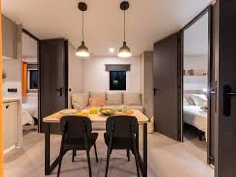 MOBILHOME 6 personnes - NEW // Mobil home Premium 32 M2 2 chambres Clim TV lave vaisselle