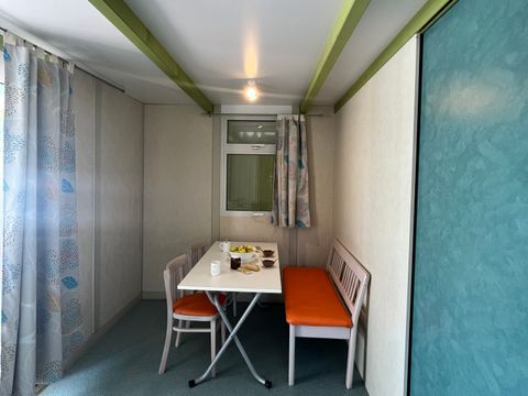 CHALET 8 personnes - Chalet Double Standard 35m² 4 chambres - sans clim 1/8 pers