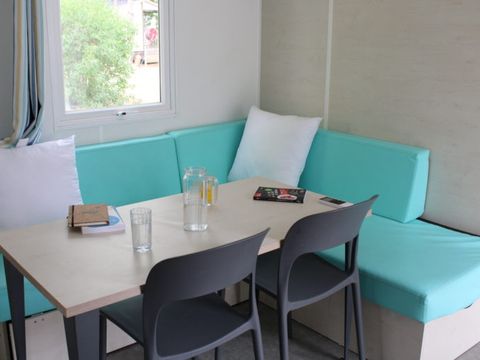 MOBILHOME 8 personnes - MOBIL-HOME CONFORT SANS CLIMATISATION  3 chambres,  34 m² / 37 m²