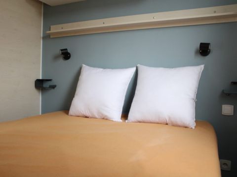 MOBILHOME 8 personnes - MOBIL-HOME CONFORT SANS CLIMATISATION  3 chambres,  34 m² / 37 m²
