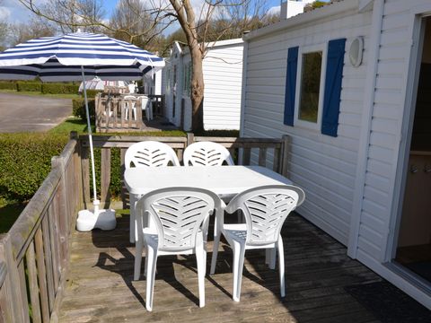 MOBILHOME 5 personnes - Mobil-home standard 29 m2 (2ch-4/5 pers) + TV + terrasse 4/5 pers