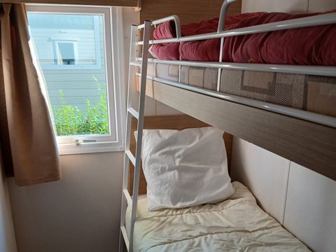 MOBILHOME 7 personnes - Mobilhome standard 34m² (3 ch-6/7 pers) + terrasse) 7 pers