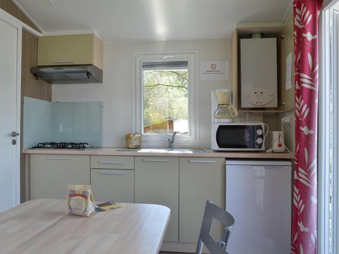 MOBILHOME 2 personnes - Standard 20m² (1 ch-2 pers) + TV + terrasse