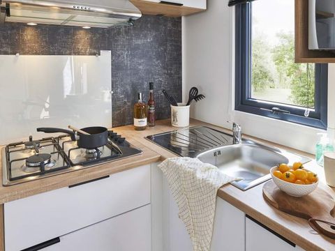 MOBILHOME 4 personnes -  Premium, 2 chambres, 2 salles d'eau, Climatisation, wifi, dans village western