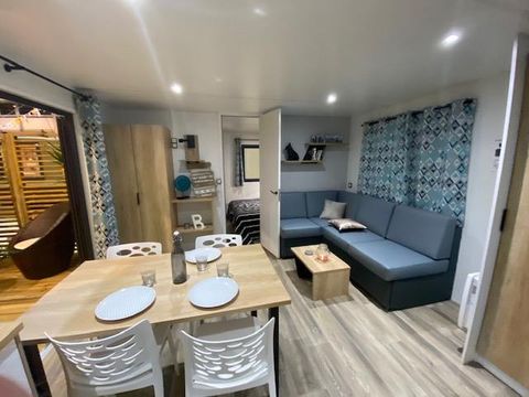 MOBILHOME 4 personnes -  Premium, 2 chambres, 2 salles d'eau, Climatisation, wifi, dans village western