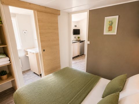 MOBILHOME 2 personnes - Chalet Tiny house 1 chambre, Wifi