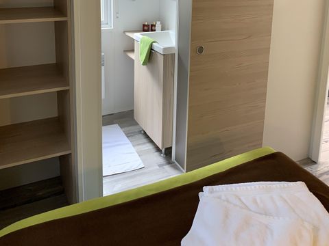 MOBILHOME 2 personnes - Chalet Tiny house 1 chambre, Wifi