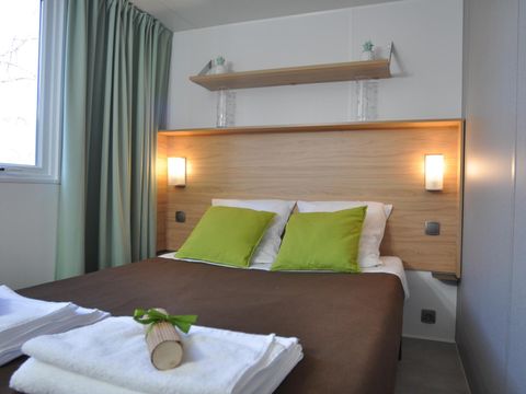 MOBILHOME 4 personnes - Confort, 4 personnes Wifi 