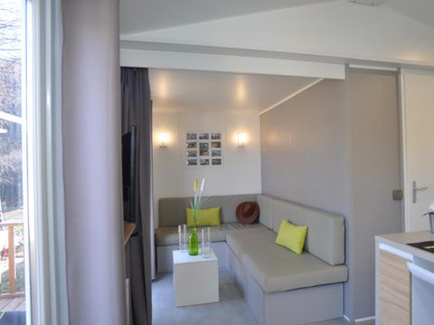 MOBILHOME 4 personnes - Confort Plus, Avec Cabane trappeur 