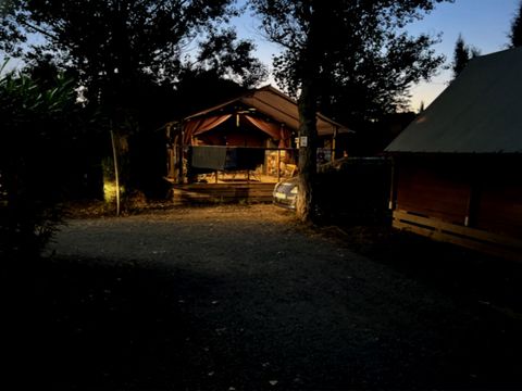 Tente en toile et en bois 6 personnes - Tente Lodge Safari 4-6 Personnes