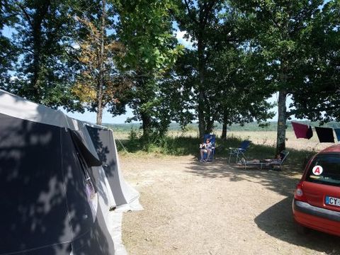 TENTE 4 personnes - Tente aménagée sans sanitaires