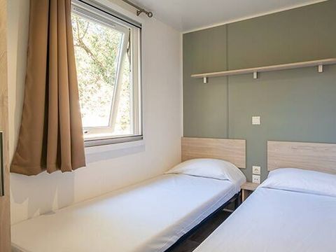 MOBILHOME 4 personnes - Comfort | 2 Ch. | 4 Pers. | Terrasse surélevée | Clim.