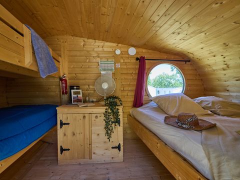 Insolite 2 personnes - Tonneau Hobbit - 1 Chambre