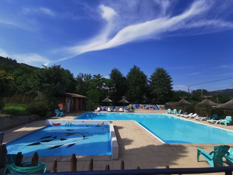CHALET 4 personnes - Yucca sans douche (Option payante possible climatisation mobile) 
