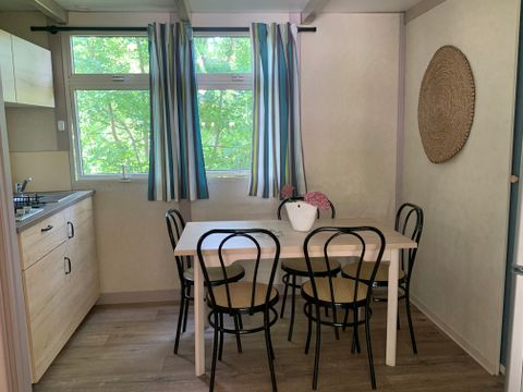 CHALET 6 personnes - Cottage (Option payante possible climatisation mobile) 