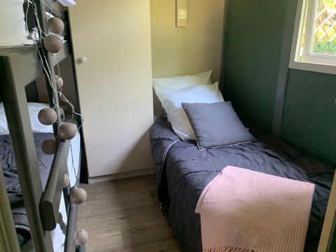 CHALET 5 personnes - Club (Option payante possible climatisation mobile) 