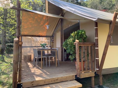 BUNGALOW TOILÉ 5 personnes - Lodge 31 m2 sans sanitaires ni douche (Toilettes privatifs derrière Bungalow)