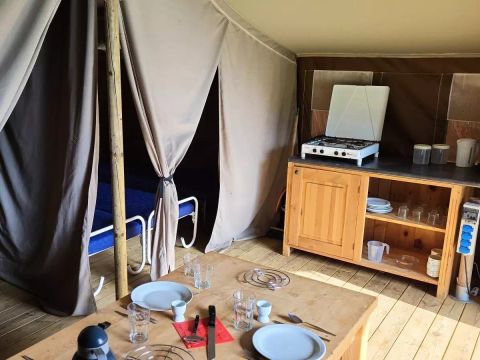 Tente en toile et en bois 5 personnes - Lodge 3 Pièces 5 Personnes Sans Sanitaire