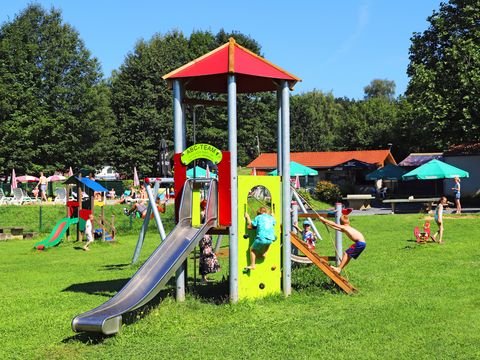 Tente en toile et en bois 5 personnes - Safari avec sanitaires 5 personnes VODA