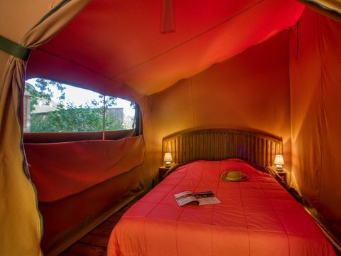 TENTE 5 personnes - Freeflower Confort 40m² (2 chambres) - sans sanitaire + terrasse couverte