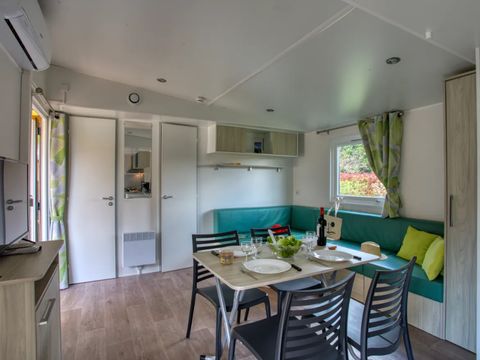 Mobilhome 4 personnes - Premium 34m² - 2 chambres - Climatisation - Lave-vaiselle - TV