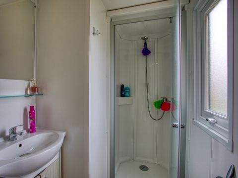 Mobilhome 6 personnes - Premium 36m² - 3 chambres - Climatisation - Lave-vaiselle - TV