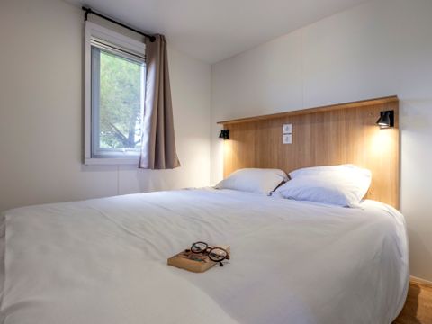 MOBILHOME 4 personnes - NEW// HomeFlower Premium 29m² - 2 chambres + Terrasse semi-couverte + LV + TV + Draps + Clim -